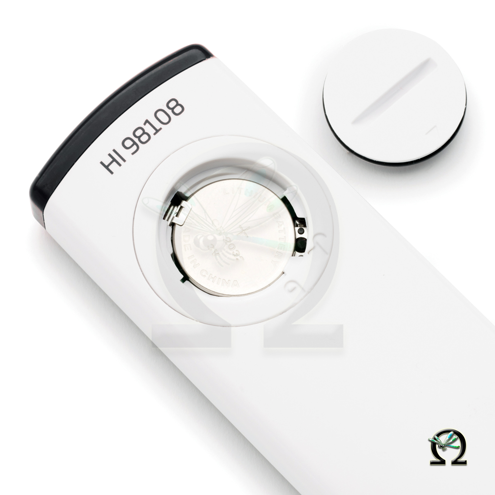 pH-Messgerät Hanna HI98108 pHep+ Pocketmeter, das geöffnete Batteriefach